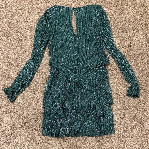 Matix Clothing Company Dresses & Skirts - Elegant Green Long Sleeve Dress